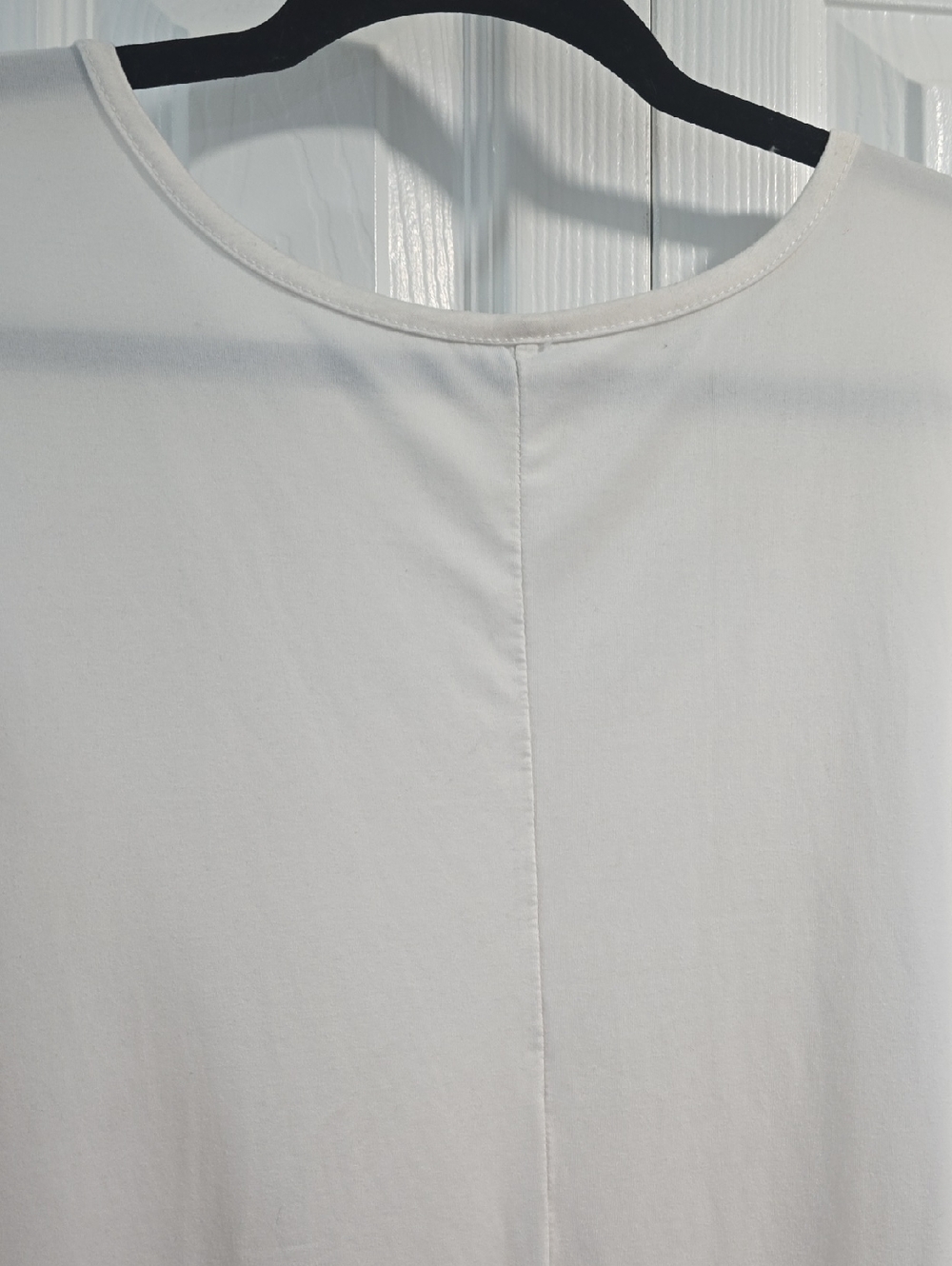 Women’s White Ruffle Sleeve High-Low Top - Picture 11 of 11